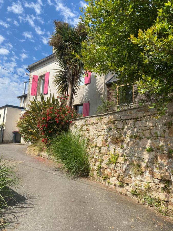 Orloucie - Gite En Ville, Calme Entre Abers Et Mer Lannilis Exterior photo